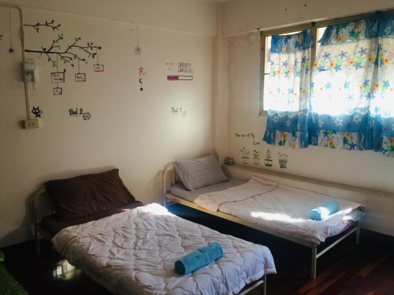 Sofia Hostel Chiang Rai Bagian luar foto