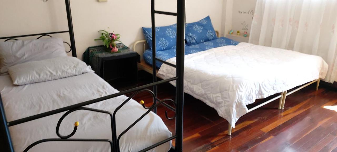 Sofia Hostel Chiang Rai Bagian luar foto